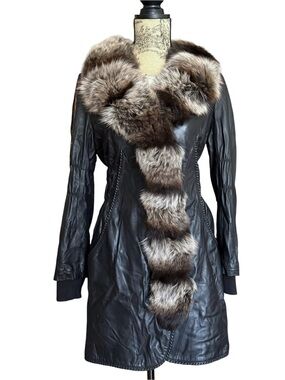 Fur-Trimmed Black Leather Coat Size 38